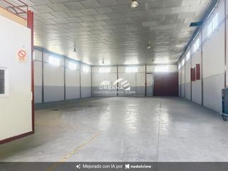 Fabrikhalle  Nueva