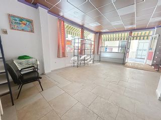 Local Comercial a Calle Francisco de Paula Cortés (Ballesteros)