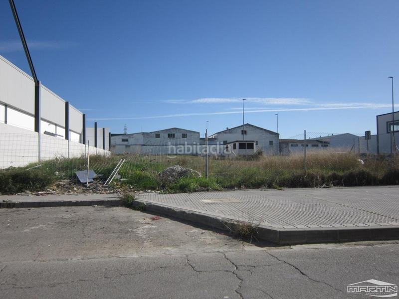 Foto 7237d9e4-a351-4f92-96f3-46b1290a86cc. Terreno residencial en Poleares Lucena