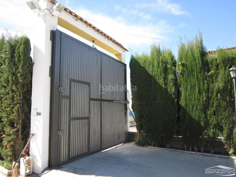 Foto 88ff07e8-a2bc-4a61-b276-5f63ddb3e47a. Maison avec piscine dans Poleares Lucena