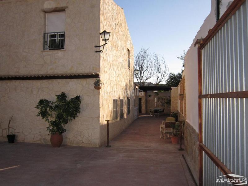 Foto caff73e8-c9b2-496a-ba5a-4fe30adffff2. Haus in paraje arroyo de los frailes in Cabra