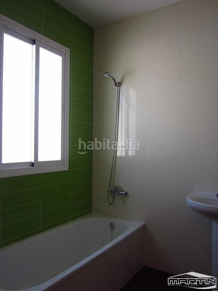 Foto df678c5d-9d9b-4725-9057-5a4cba95e236. House in navas 6 in Navas del Selpillar Lucena