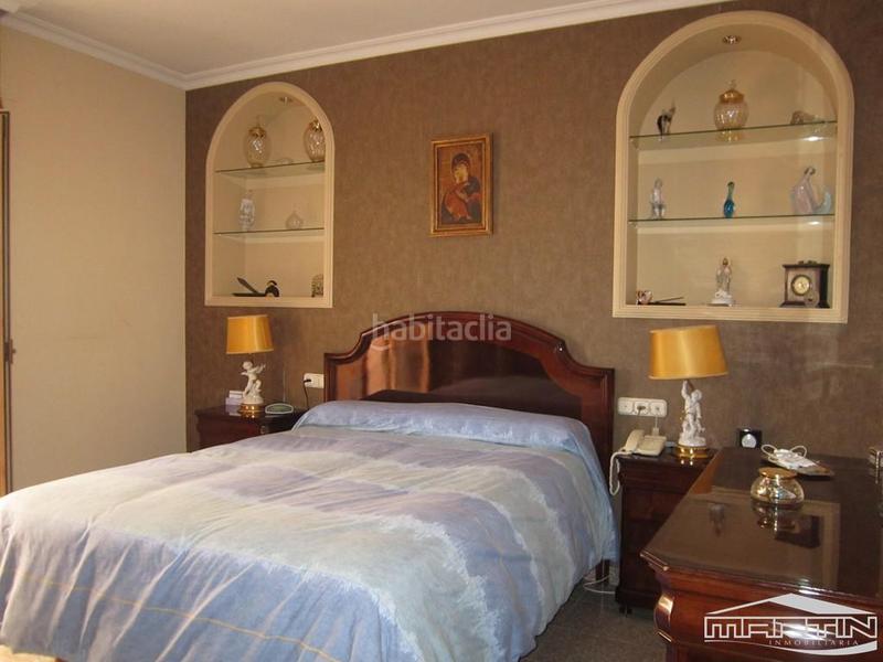 Foto b3bcb502-7efc-4ac3-bf0a-a00ae1fb09f3. Zweistöckige wohnung in San Francisco Lucena