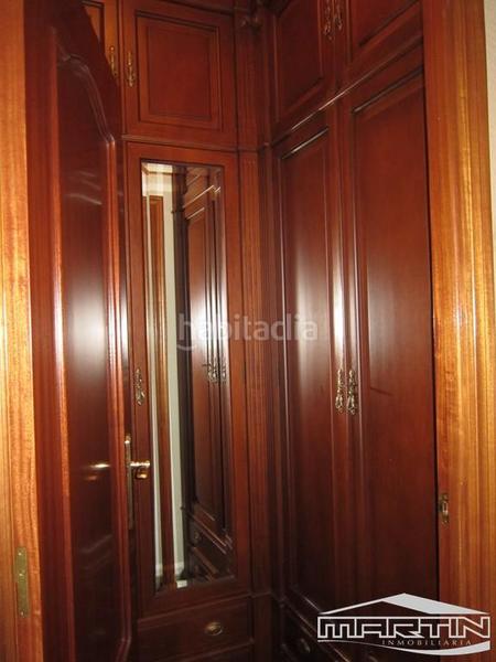 Foto f6161adc-e882-429c-9142-4fd7ea970c62. Zweistöckige wohnung in San Francisco Lucena