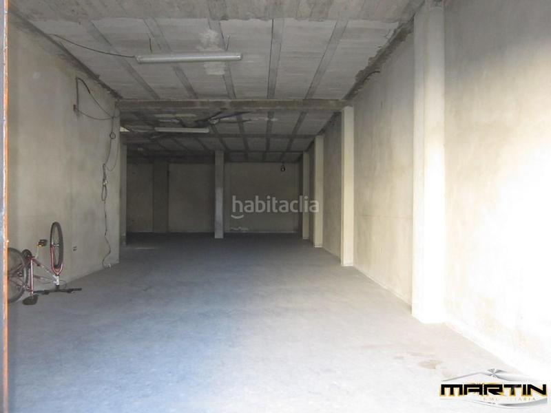 Foto 95b2a049-70c4-4f0c-8d93-51d5a2864340. Location local commercial dans El Valle Lucena