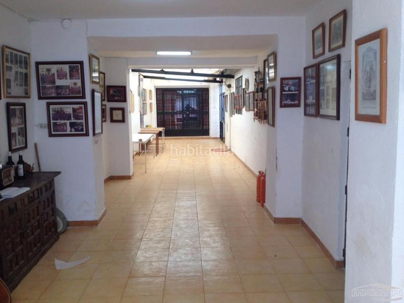 Foto 61654f59-3f1e-442e-b41a-7b7f9cae8289. Local comercial en San Francisco Lucena