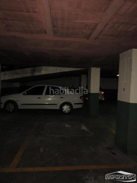 Foto 1b298219-1b76-4a8c-8fd8-9edbf40deedd. Parking voiture dans Las Tinajerías - Juderías Lucena