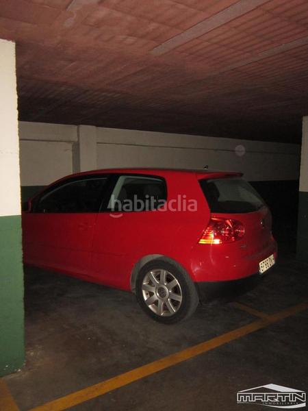 Foto c0e6ed6c-a16f-45cb-a678-f5d3a84f7d57. Posto auto in Las Tinajerías - Juderías Lucena