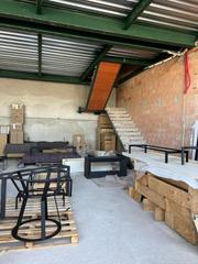 Business premise in Maria Neri Luque