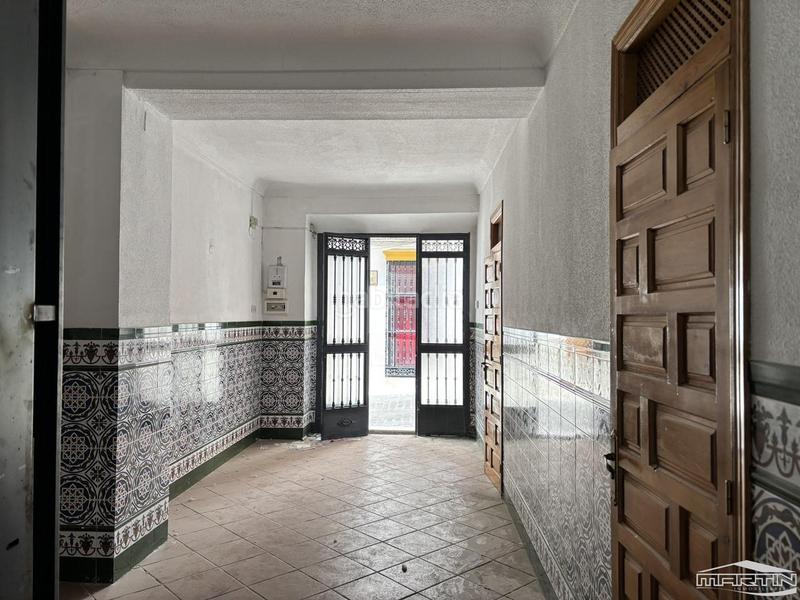 Foto 7297ebef-13be-4434-bdc2-72425a5fbb1b. Casa en antonio baena 16 en Puente Genil