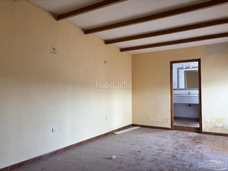 Foto 595c1883-cd10-4475-a934-acc17281fa74. Casa en calle antonio baena 16 en Puente Genil