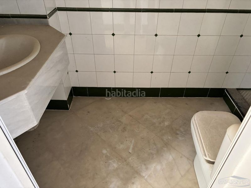 Foto 5cf6c808-6042-42dd-803d-3da9a15d6f16. Casa en calle antonio baena 16 en Puente Genil