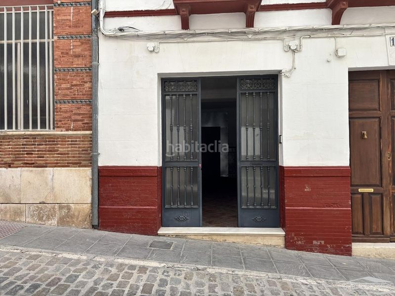 Foto be19b942-bec0-459c-b9df-d613d5de7039. Casa en calle antonio baena 16 en Puente Genil