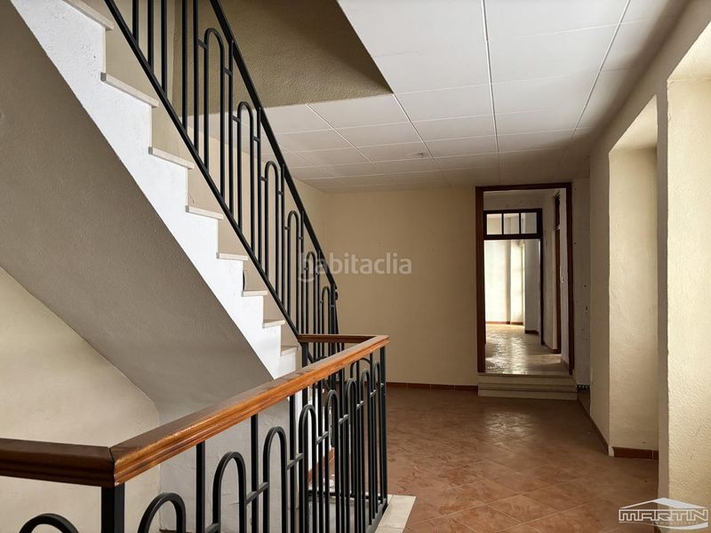 Foto e0f42e2d-e880-4ff6-ab34-2366fb58f2c1. Casa en calle antonio baena 16 en Puente Genil
