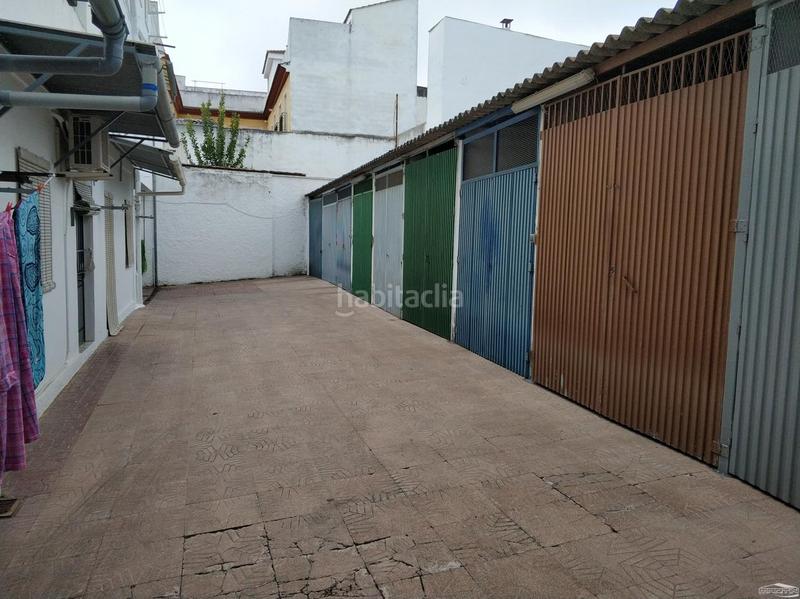 Foto 6e4873f3-a06e-4732-8f6a-da5f23915fa0. Car parking in Centro Lucena