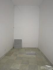 Business premise in Álamos 31