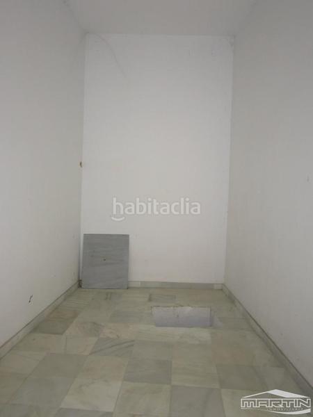 Foto b2f091aa-a721-4fc2-9eee-4374ac2531cc. Business premise in álamos 31 in Las Tinajerías - Juderías Lucena