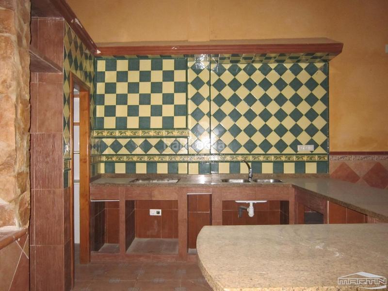 Foto f6f8e3b0-df0f-4756-b7b1-ea8f038e14d1. Casa en del pozo 21 en Aguilar de la Frontera