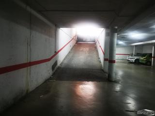 Car parking in Peñuelas