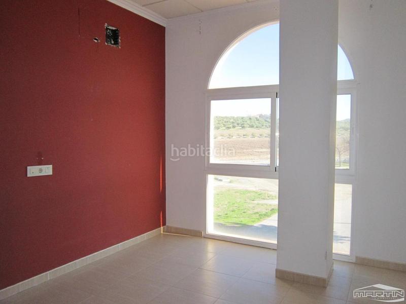 Foto 34b34262-0a88-44cf-b0a8-68600d6a58ce. Edificio en rute 34 en Luque