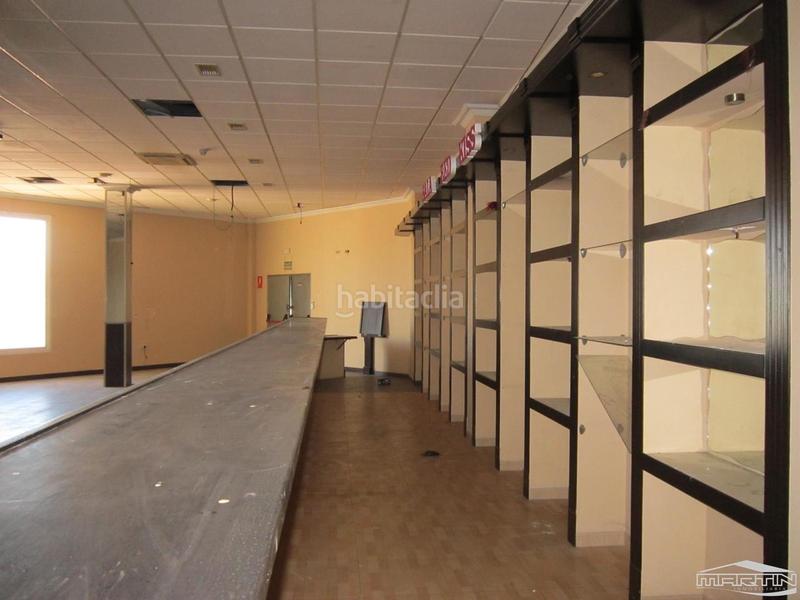 Foto 7fcc3098-a95f-49df-972c-2e5761fc27ce. Edificio en rute 34 en Luque