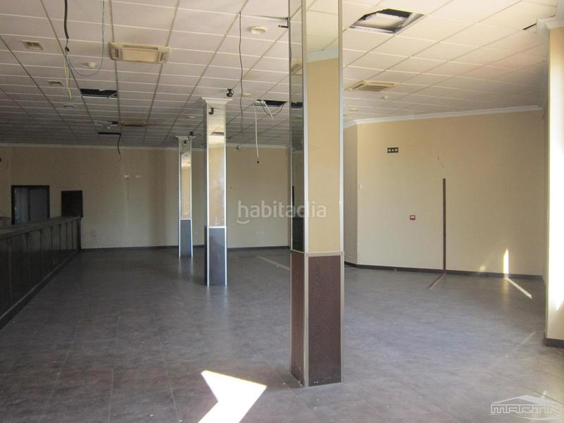 Foto 8bed0cc7-46ff-4976-82fe-cdf24f5b87b4. Edificio en rute 34 en Luque