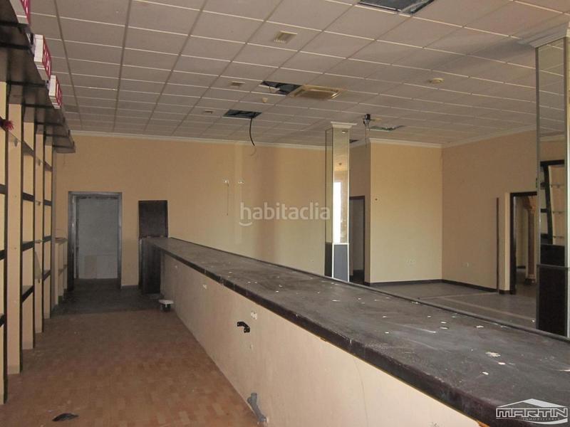 Foto c00c818f-faae-42c5-bc88-46cb120ba359. Edificio en rute 34 en Luque