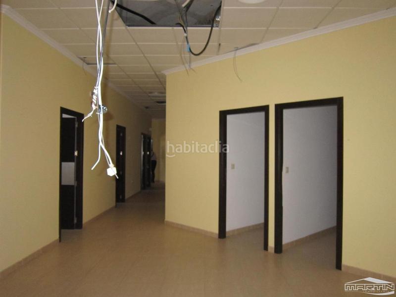 Foto 030c3345-d7ae-4a83-bb0c-3d11eece95f1. Edifici a rute 34 a Luque