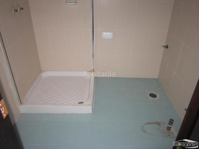 Foto 25bc4281-dd51-4221-b0e7-2b10c2144939. Edifici a rute 34 a Luque