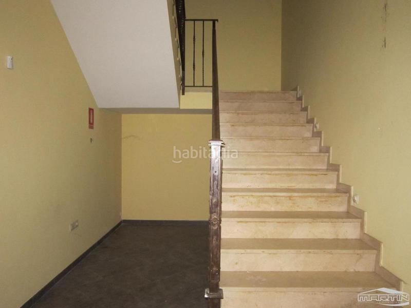 Foto d1ab4bd0-ae8f-4474-b58d-95074dc0726a. Edifici a rute 34 a Luque