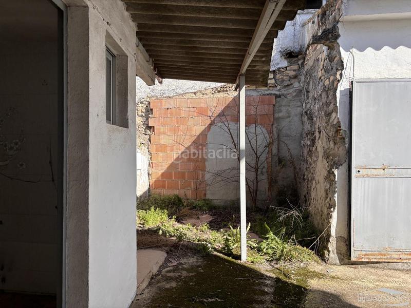 Foto caf8c569-5a91-4336-af35-9853067e48e3. Terreno residenziale in egido 22 in Rute