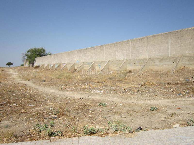 Foto 17e5d01e-9bf2-4182-957e-135085430d3b. Terreno residencial en padres oblatos 4 en Aguilar de la Frontera