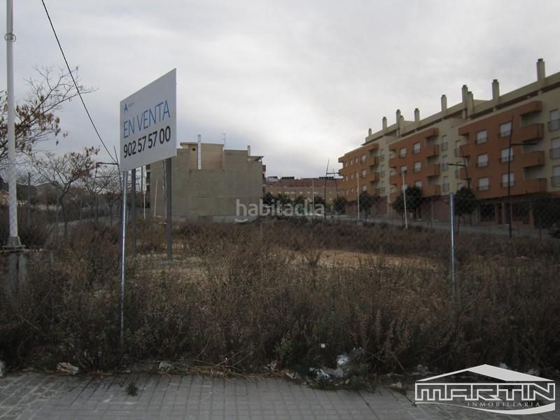 Foto 5a5c1dfa-3b96-4373-8ef1-90aee8d8356f. Terreno residencial en de joan margarit 54 en El Valle Lucena