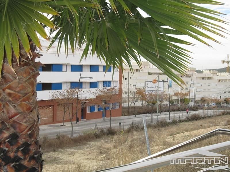 Foto 692cb3fc-c006-417a-8a0c-327e106bc9ac. Terreno residencial en de joan margarit 54 en El Valle Lucena