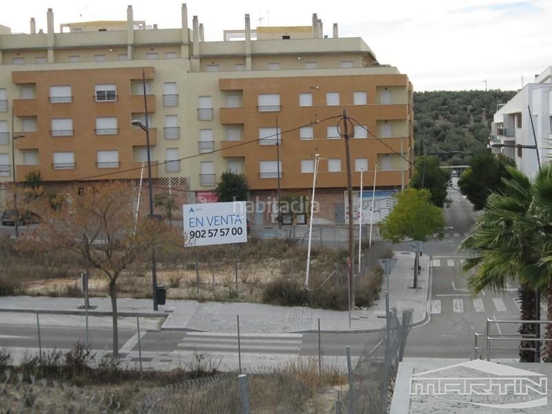 Foto 7c21eaf8-0bb6-4ea5-819a-8f742d400d77. Terreno residencial en de joan margarit 54 en El Valle Lucena