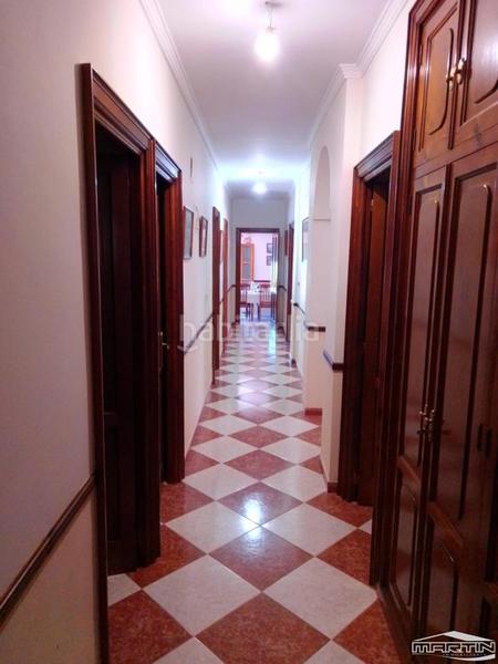 Foto 569a4eae-8d62-4ead-af3b-264129e89e47. House with pool in Poleares Lucena