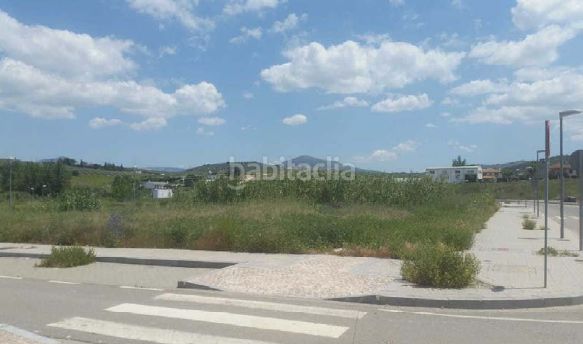 Foto f9561b0c-d638-4c17-9deb-d5e02daf1377. Wohngrundstück in del medio ambiente 17 in Poleares Lucena