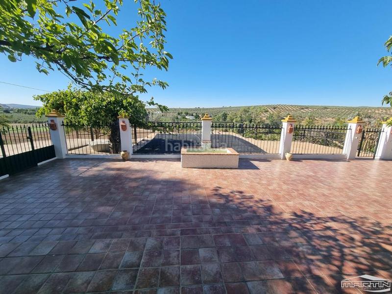 Foto 206a5261-43bc-4ac1-ba63-59befb9eb636. Casa con piscina in Cabra