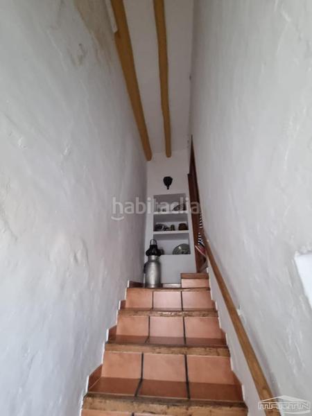 Foto 3792f35f-2d38-4393-ab9d-25fccf1b0df0. Casa con piscina in Cabra