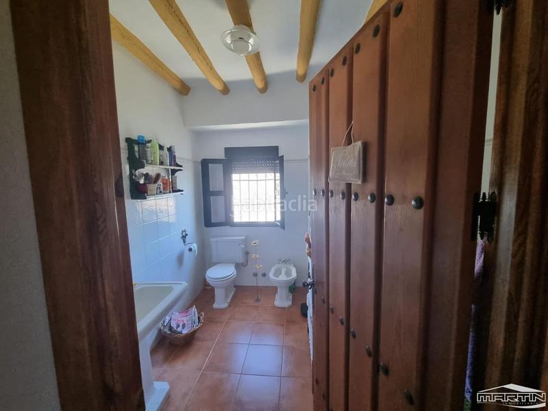 Foto 5d245053-2272-41c3-bb25-c06980385692. Casa con piscina in Cabra