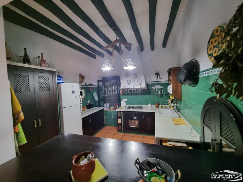 Foto 60bb1a94-5874-408e-8377-d9159300969c. Casa con piscina in Cabra