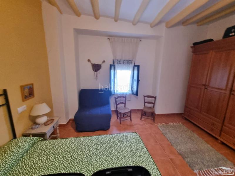 Foto dc75a7bd-01fd-485d-9cf7-264f2d5733cc. Casa con piscina in Cabra