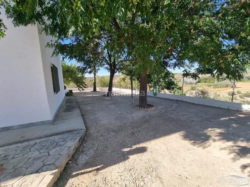 Foto 2ef5acc0-0377-46b4-943d-842470a55893. House with pool in Cabra