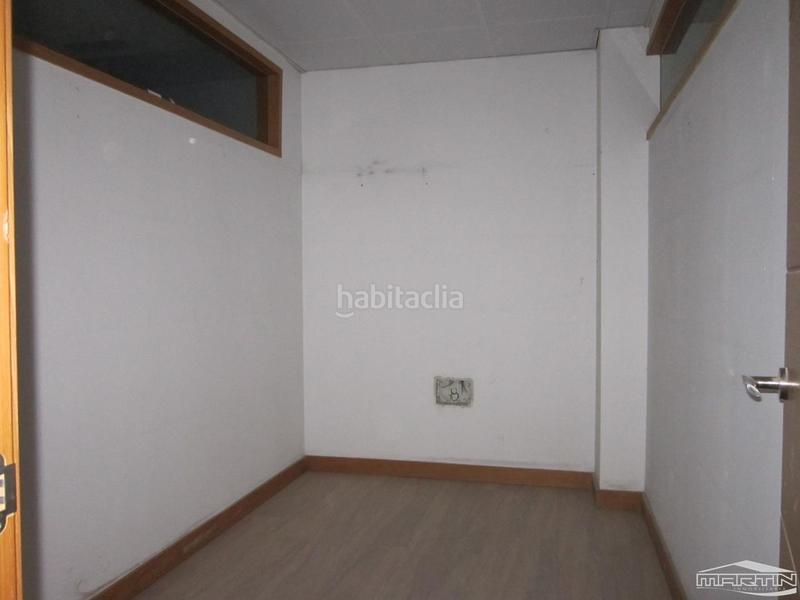 Foto b341749b-bff2-4e9f-83cf-e0bec505d08e. Alquiler local comercial en de la infancia 4 en Las Tinajerías - Juderías Lucena