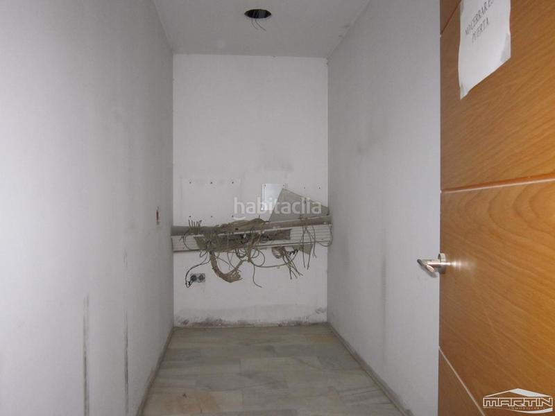 Foto c989f6f7-3d8f-4e64-864d-3441af51df34. Alquiler local comercial en de la infancia 4 en Las Tinajerías - Juderías Lucena