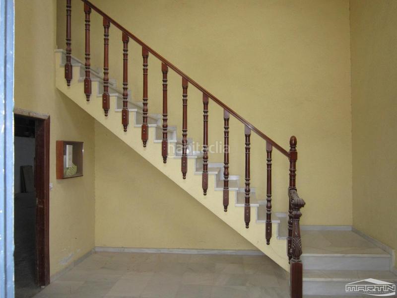 Foto 81976373-8c1a-42fd-b521-d0ad00ed354a. Capannone industriale in Poleares Lucena