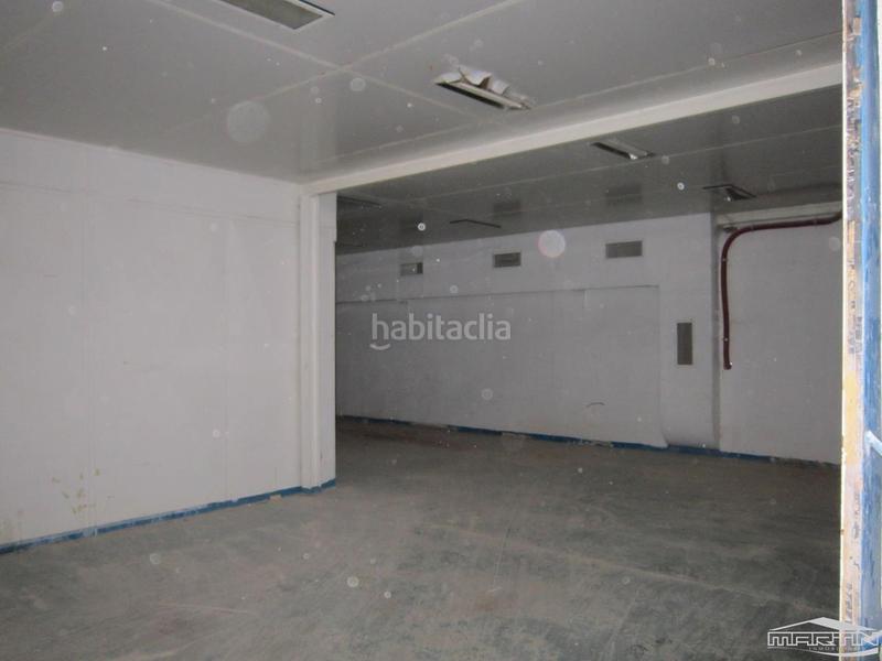 Foto f92fcc74-ff15-43ec-a640-be1893410b8f. Nau industrial a Poleares Lucena