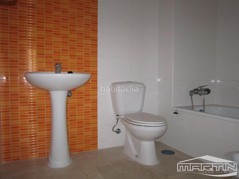 Foto 61d4fa51-6c66-49aa-954d-1aef76d4f8a5. Piso en de luis alberto de cuenca 70 en El Valle Lucena