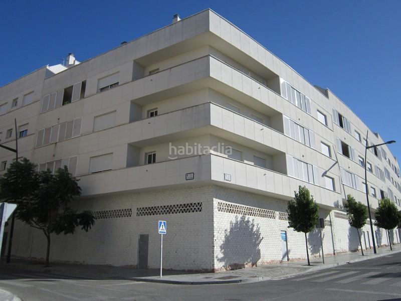 Foto 055f0e32-ed20-49b3-a75a-c6cfb24e46f2. Flat in de luis alberto de cuenca 70 in El Valle Lucena