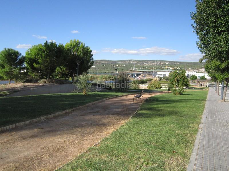 Foto 0921db12-203e-4f22-85d3-58bce3b7483d. Piso en de luis alberto de cuenca 70 en El Valle Lucena